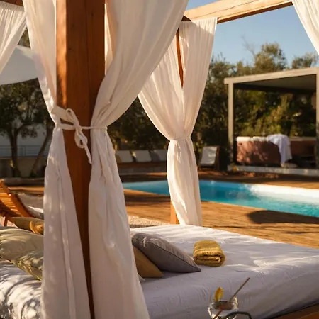 ヴィラ Suncica With Heated Pool, Jacuzzi And Bikes Near Zadar