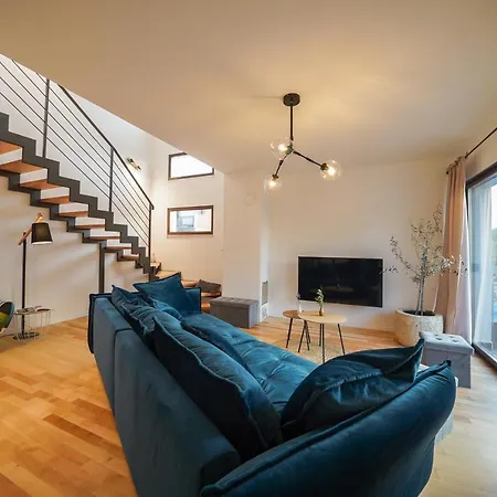 Suncica With Heated Pool, Jacuzzi And Bikes Near Zadar Villa Sukošan