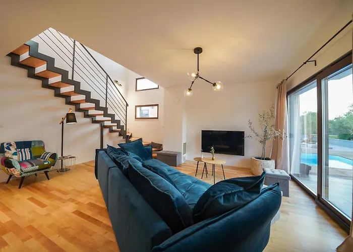 Suncica With Heated Pool, Jacuzzi And Bikes Near Zadar Villa Sukošan