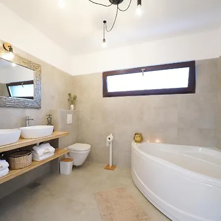 Suncica With Heated Pool, Jacuzzi And Bikes Near Zadar Villa Sukosan
